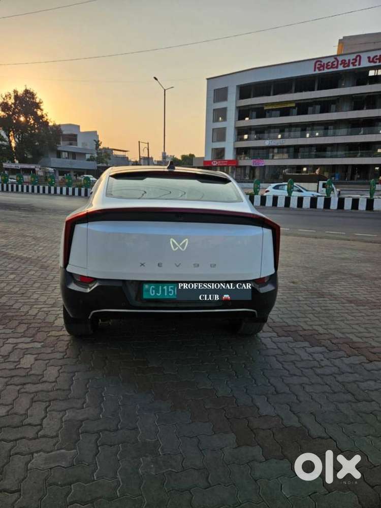 Mahindra Xev 9e Three B79 Kwh, 2026, Electric