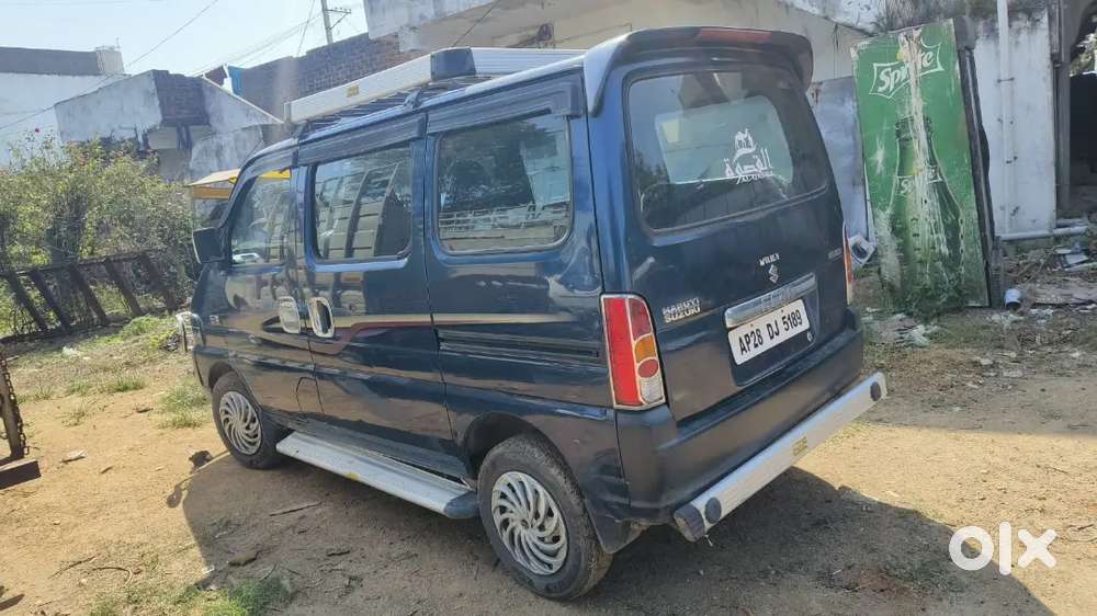Maruti Suzuki Eeco 2011 Variant