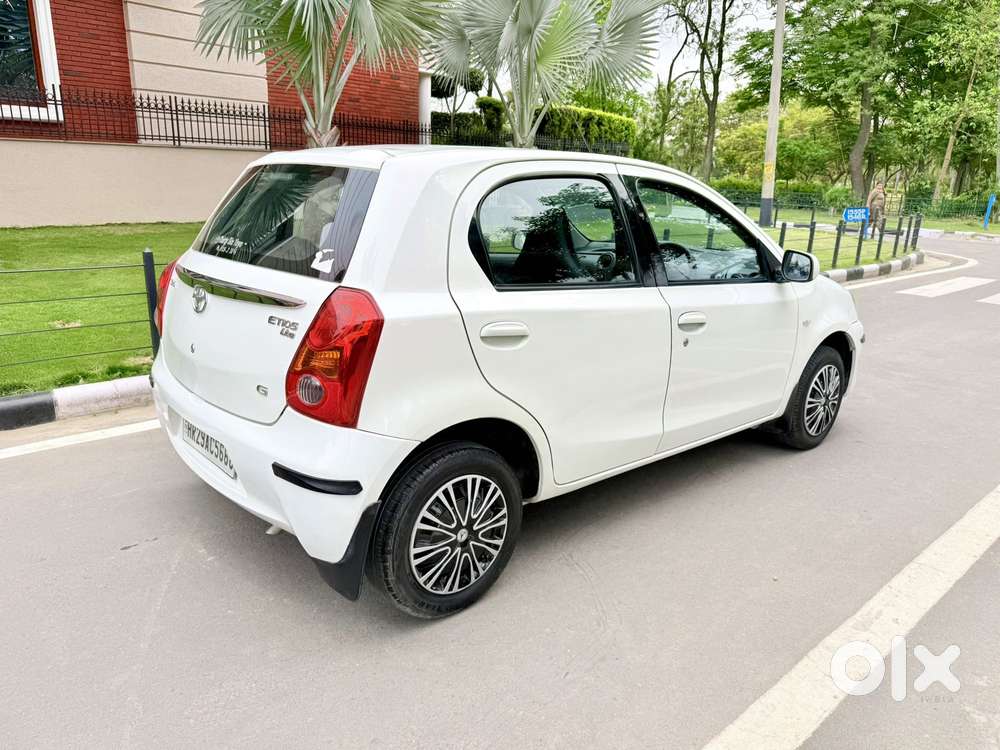 Toyota Etios Liva V Sp*, 2012, Petrol