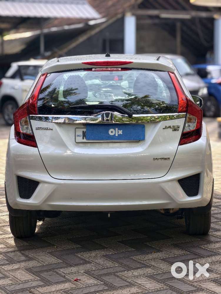 Honda Jazz 1.5 V I Dtec, 2016, Petrol