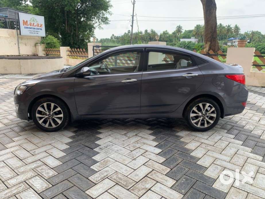 Hyundai Verna Fluidic 1.6 Vtvt Sx, 2015, Petrol