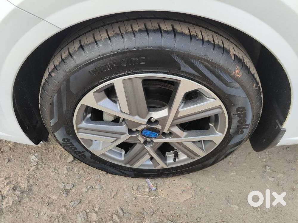 Hyundai Verna 1.5 Sx (o) Vtvt, 2024, Petrol