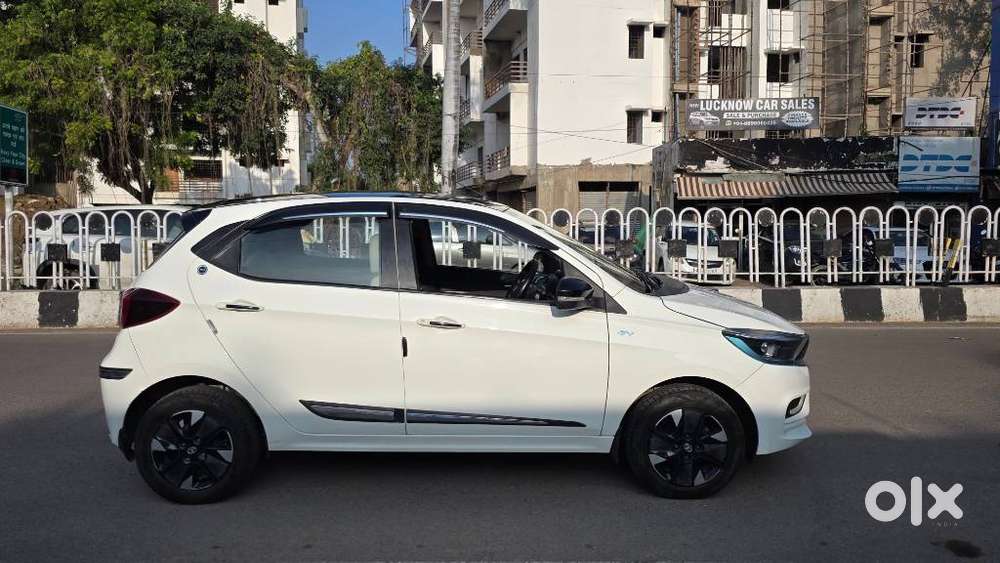 Tata Tiago Ev Xz Plus Tech Lux Lr, 2023, Electric