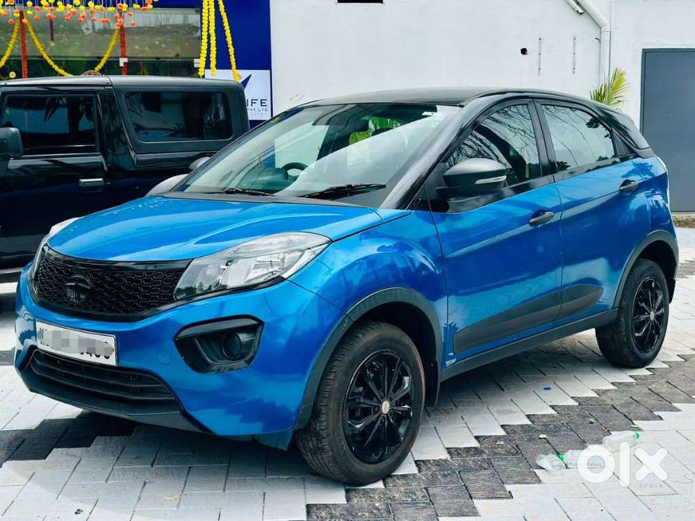Tata Nexon 1.5 Revotorq Xm (s), 2019, Petrol