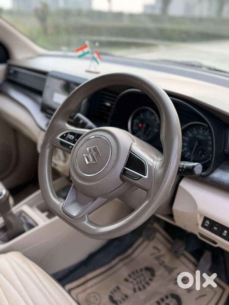 Maruti Suzuki Ertiga Vxi Shvs, 2023, Petrol