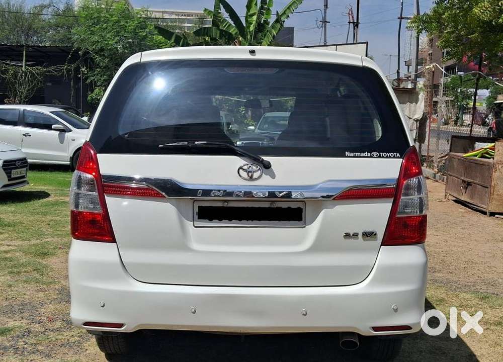 Toyota Innova [2013-2016] 2.5 V Diesel 7 Str, 2015, Diesel