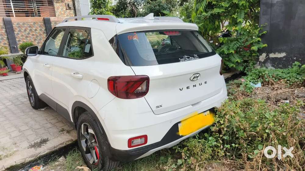 Very Good Condition Total Original Car Hyundai Venue