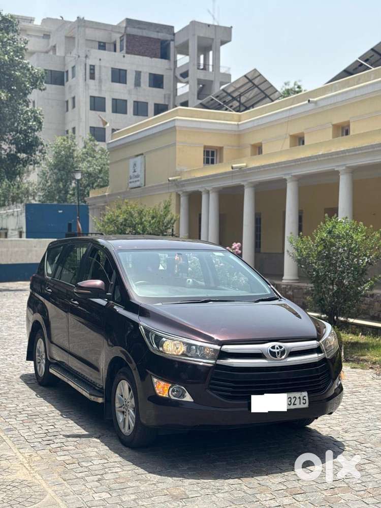 Toyota Innova Crysta [2020-ongoing] 2.4 Gx 7 Str, 2019, Diesel