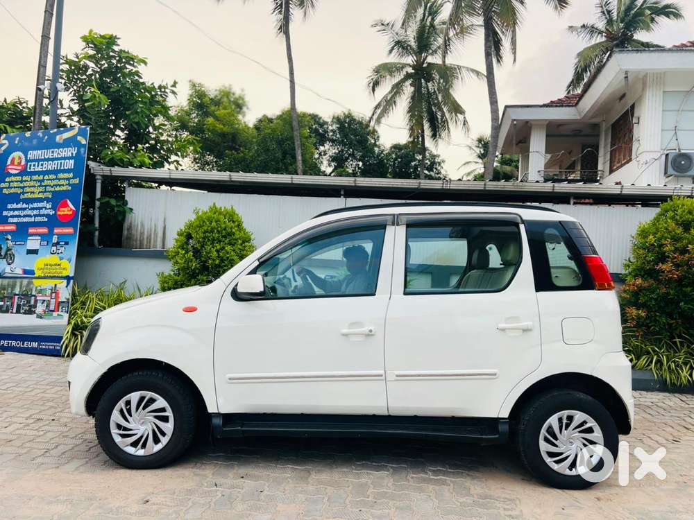 Mahindra Quanto C8, 2013, Diesel