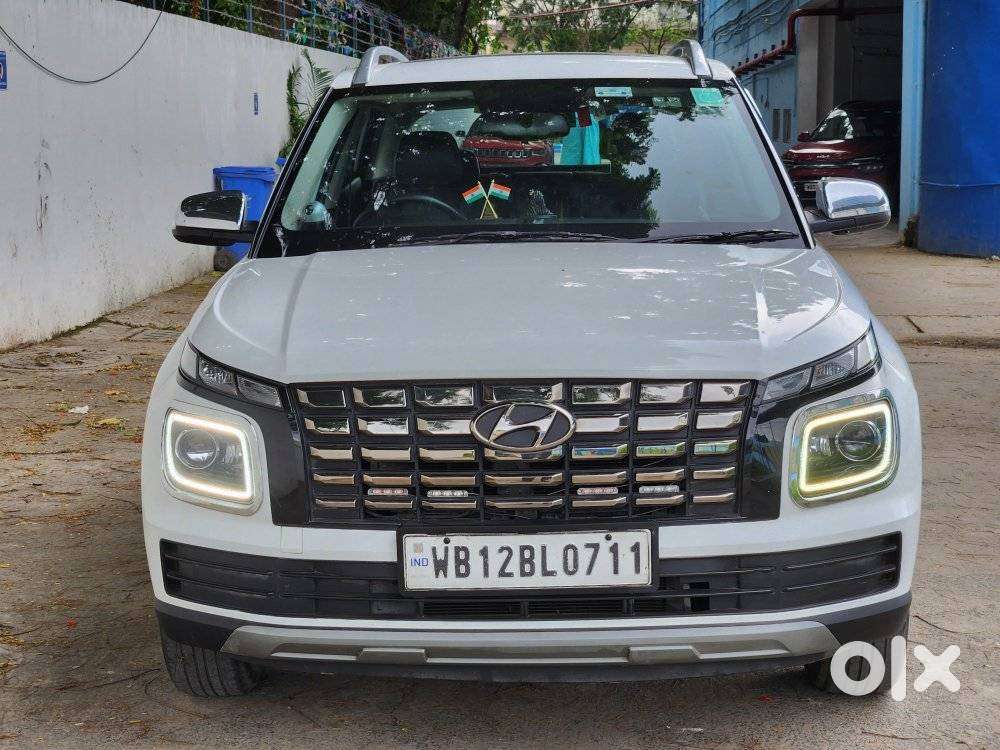 Hyundai Venue Sx Mt, 2022, Petrol