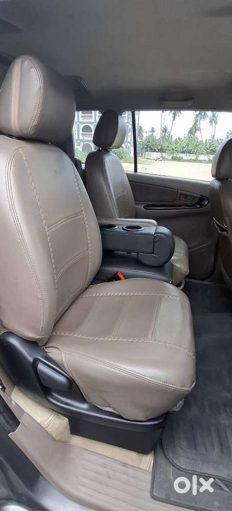 Toyota Innova 2.5 G (diesel) 7 Seater, 2016, Diesel