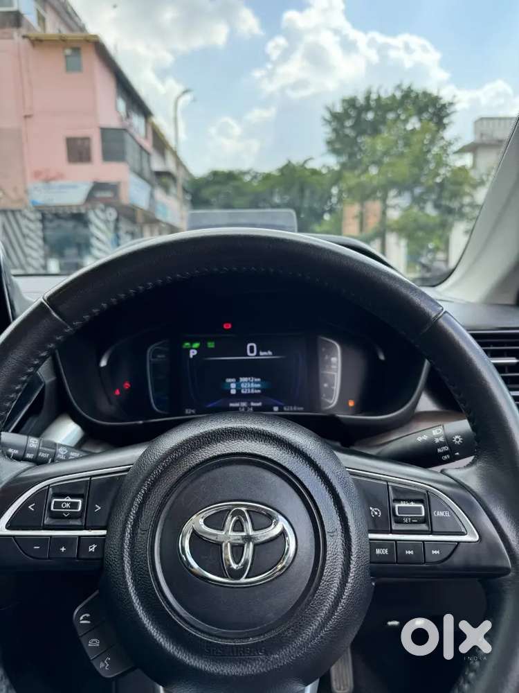 Toyota Hyryder S Hybrid 2023