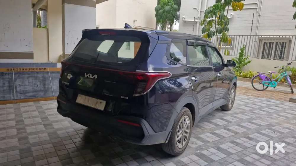 Kia Carens 2024 Petrol 14333 Km Driven