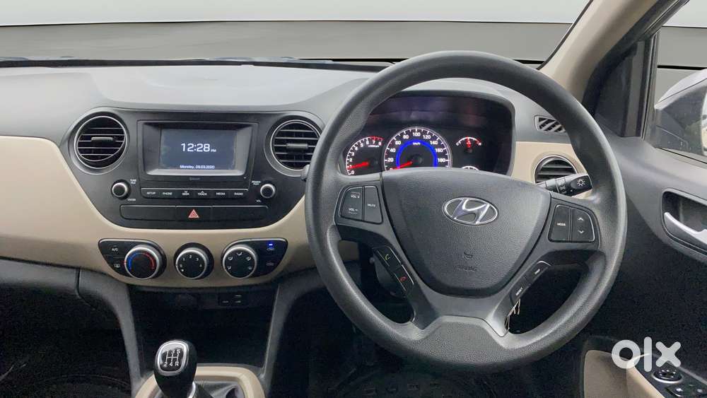 Hyundai Grand I10 Sportz 1.2 Kappa Vtvt, 2017, Petrol