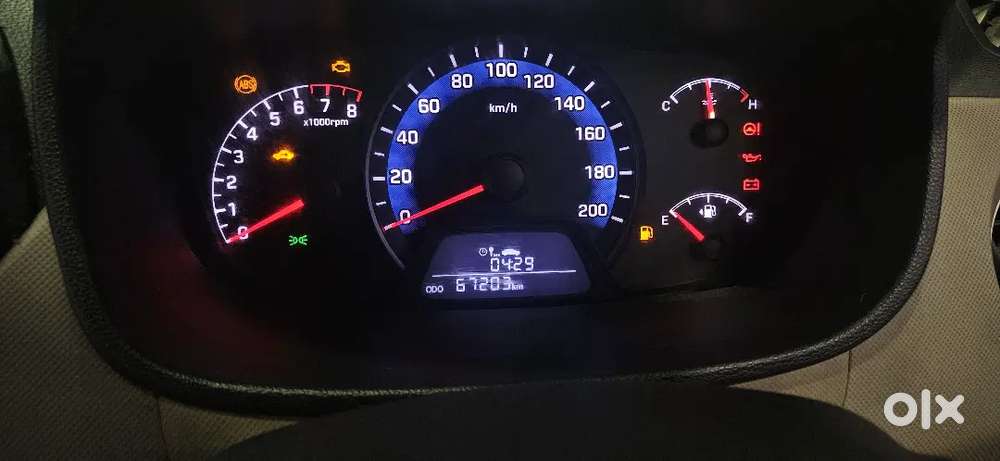 Hyundai Xcent 2015 (direct Owner)