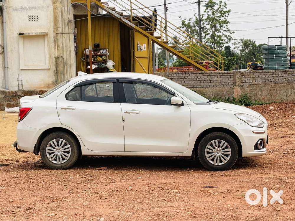 Maruti Suzuki Dzire 1.2 Vxi, 2021, Petrol