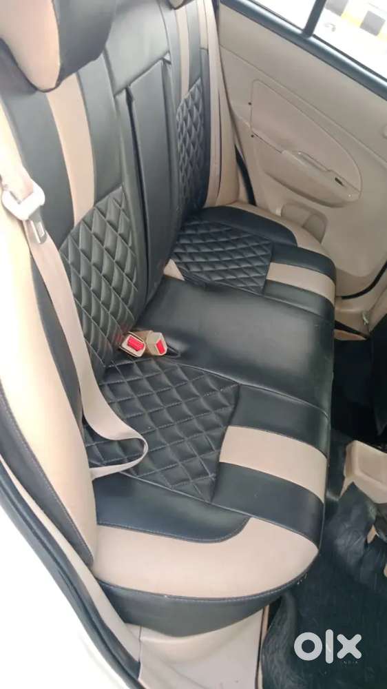 Maruti Suzuki Dzire 1.2 Vxi 2013