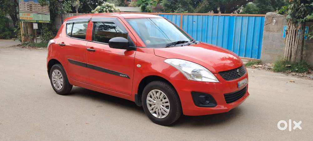 Maruti Suzuki Swift Lxi, 2015, Petrol