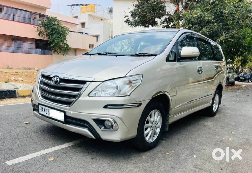 Toyota Innova 2.5 Z Diesel 7 Seater Bs Iv, 2014, Diesel