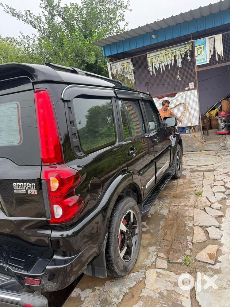 Mahindra Scorpio 2023 Diesel Classic