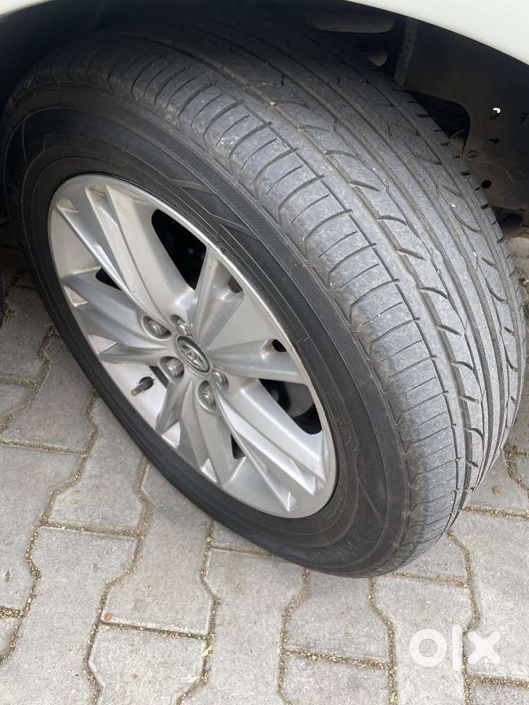 Toyota Innova Crysta 2.8z Automatic, 2018, Diesel