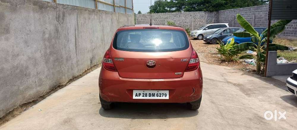 Hyundai I20 Magna 1.2 Mt, 2012, Petrol