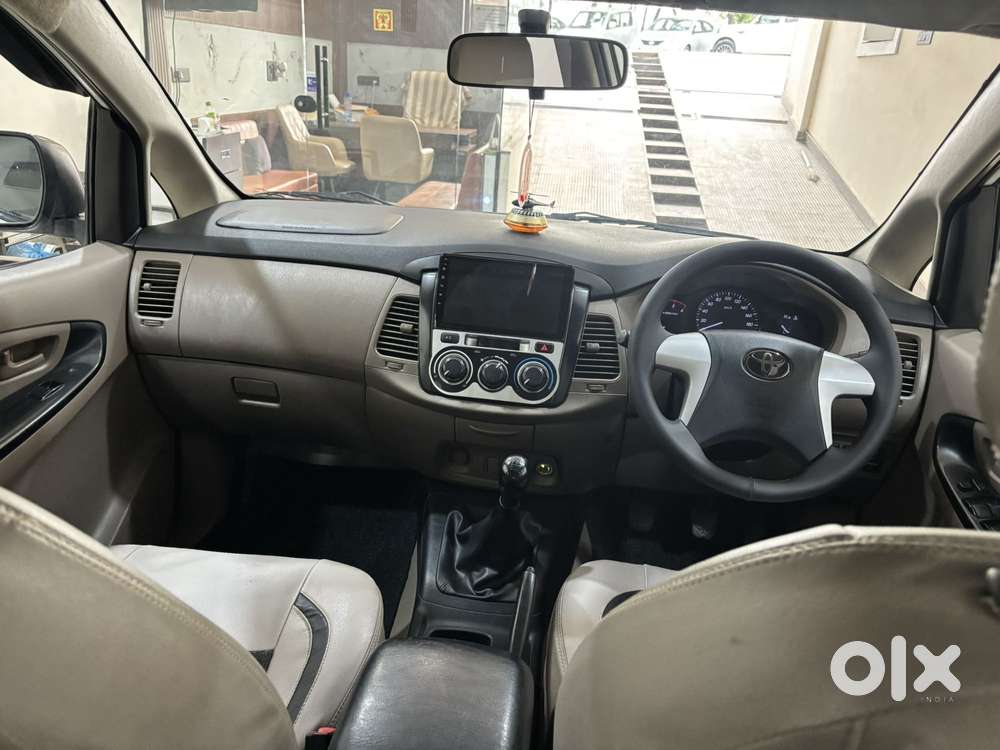 Toyota Innova 2.5 Z Diesel 7 Seater, 2015, Diesel