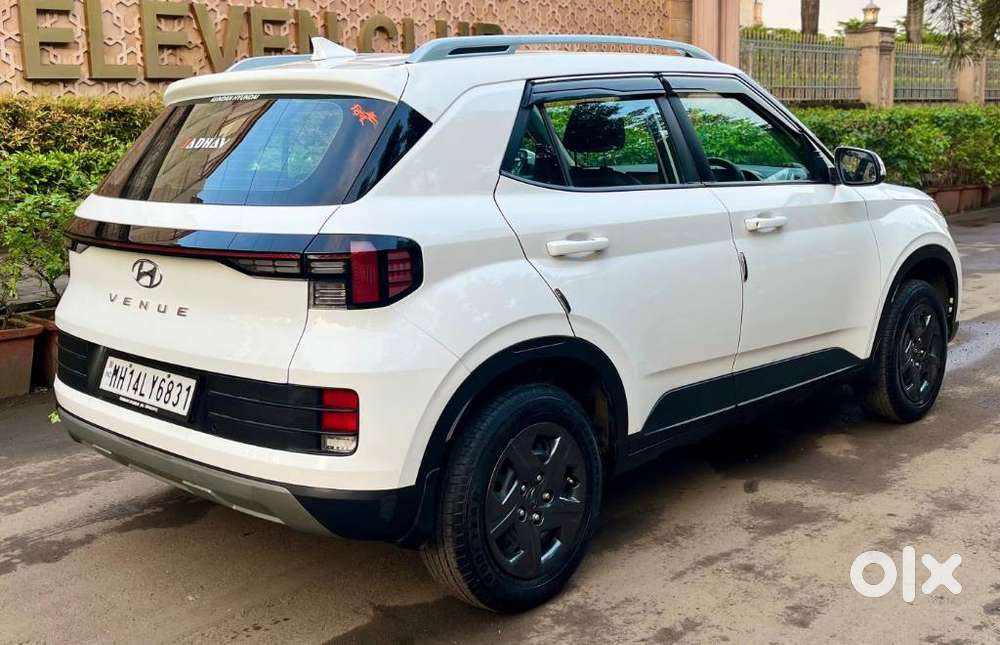 Hyundai Venue, 2024, Petrol