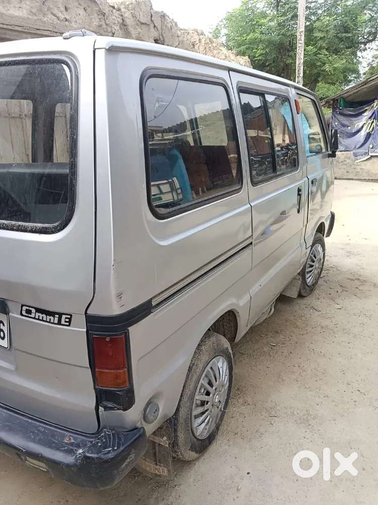 Maruti Suzuki Omni 2013