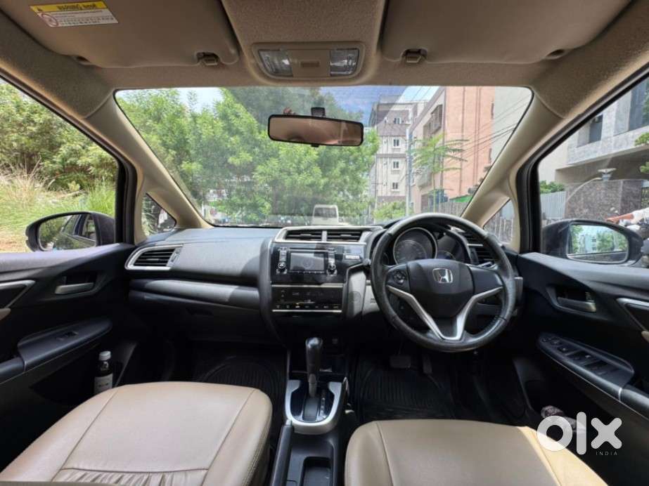 Honda Jazz V Cvt, 2016, Petrol
