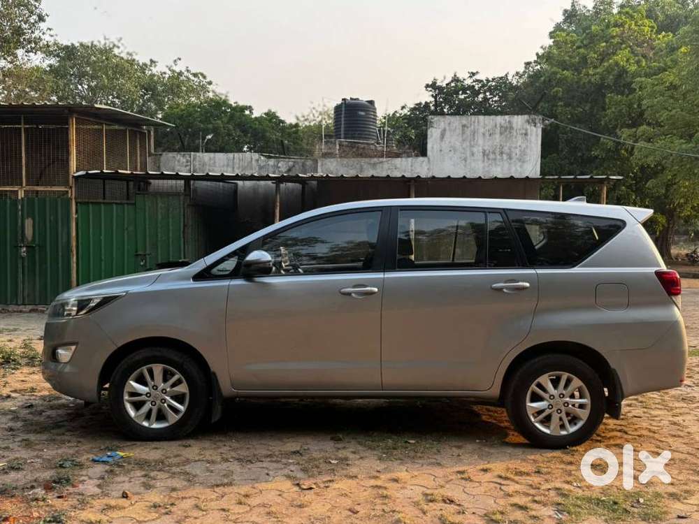 Toyota Innova Crysta 2.4 G Mt, 2020, Diesel
