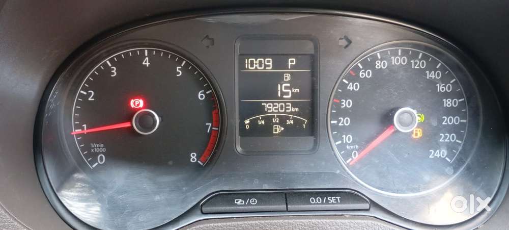 Volkswagen Vento 1.2 Highline Plus At 16 Alloy, 2016, Petrol