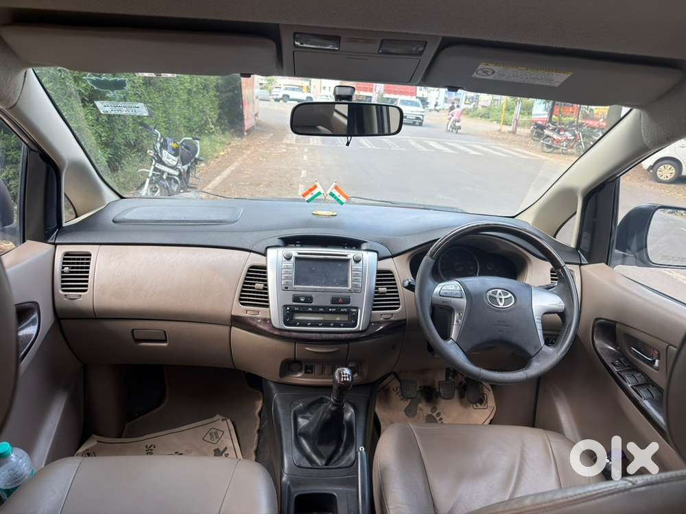 Toyota Innova Diesel 2.5 Z Top Model Mint Condition