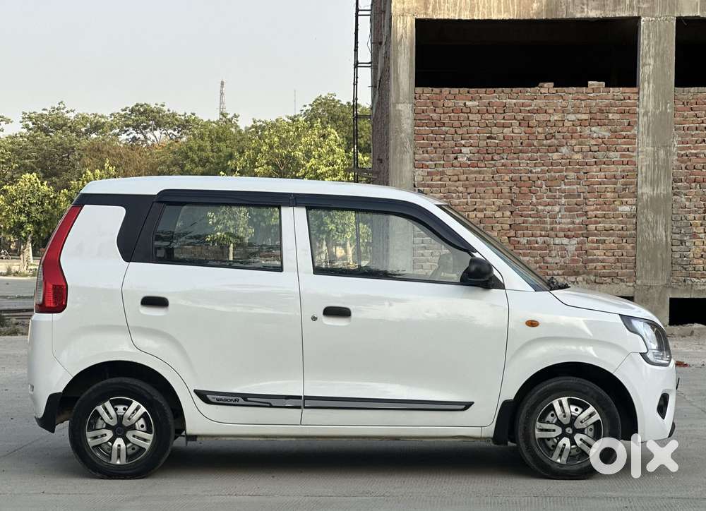 Maruti Suzuki Wagon R Vxi 1.0 Cng, 2022, Cng & Hybrids