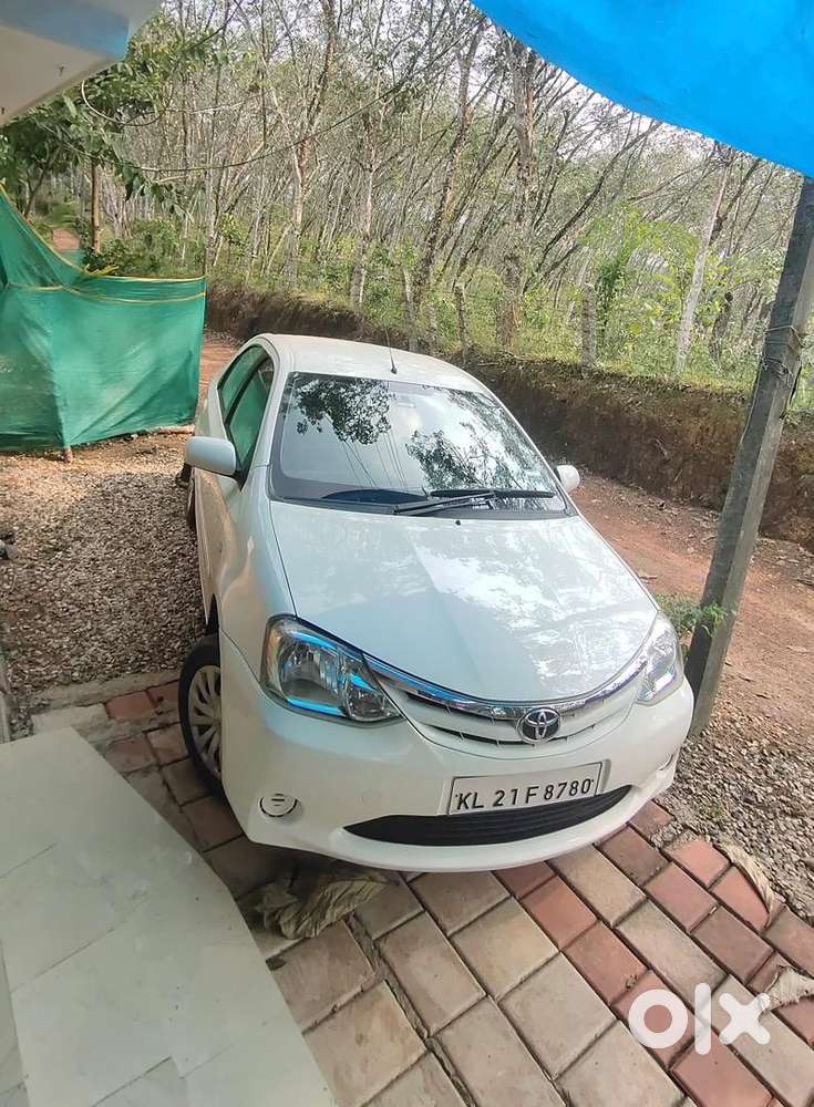 Toyota Etios 2012 Diesel 139000 Km Driven