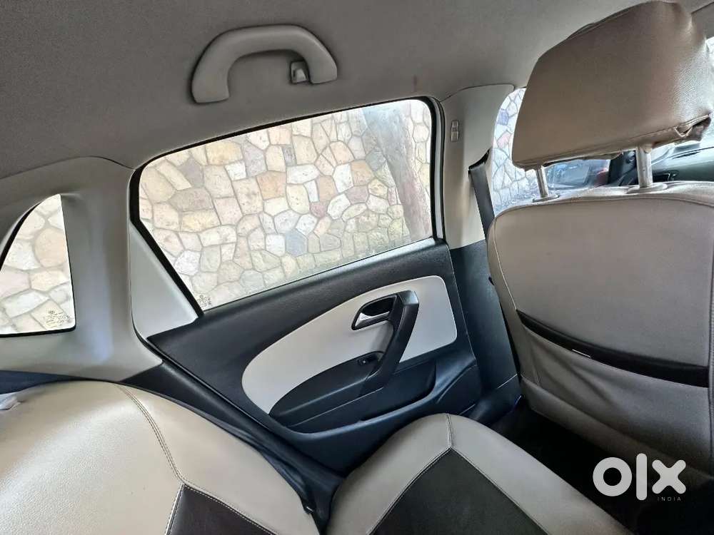Volkswagen Polo Petrol 2011