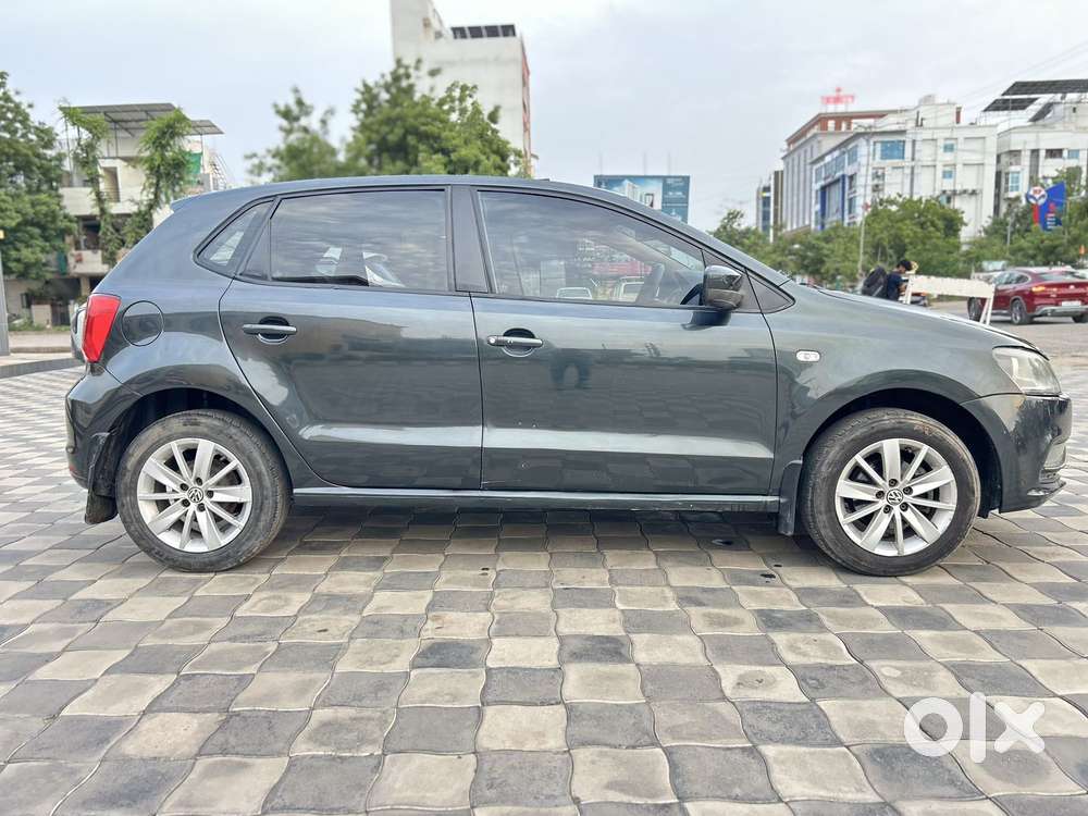 Volkswagen Polo Petrol Highline 1.2l, 2014, Petrol