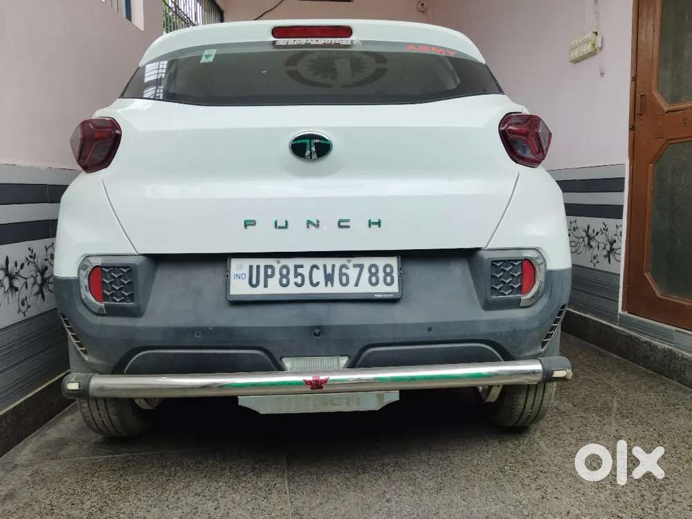 Tata Punch Revotron 2025 Pure