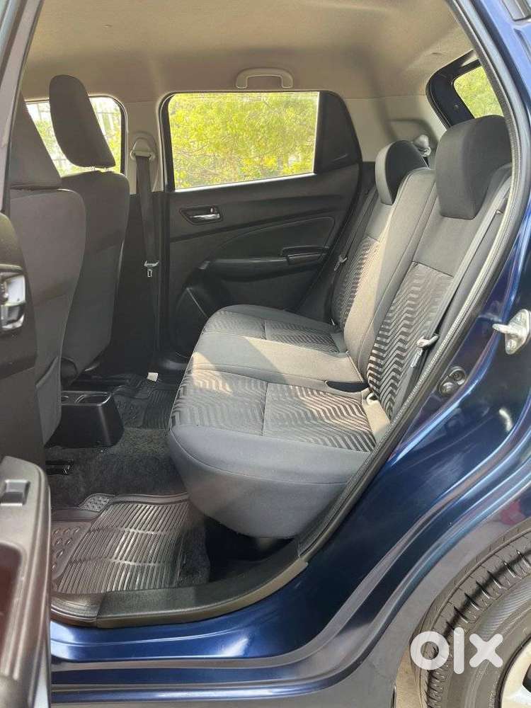 Maruti Suzuki Swift Vxi + Manual, 2022, Petrol