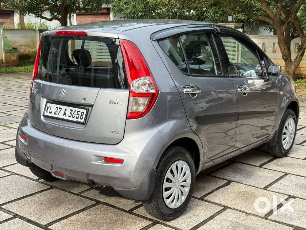 Maruti Suzuki Ritz Vxi, 2009, Petrol