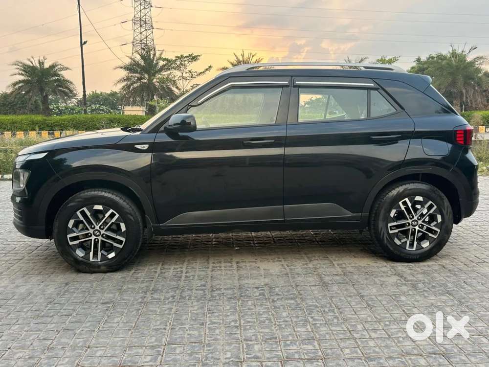 Hyundai Venue, 2024, Petrol