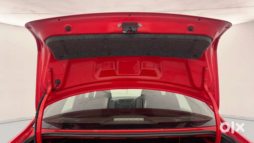 Skoda Rapid 1.6 Mpi At Style, 2018, Petrol