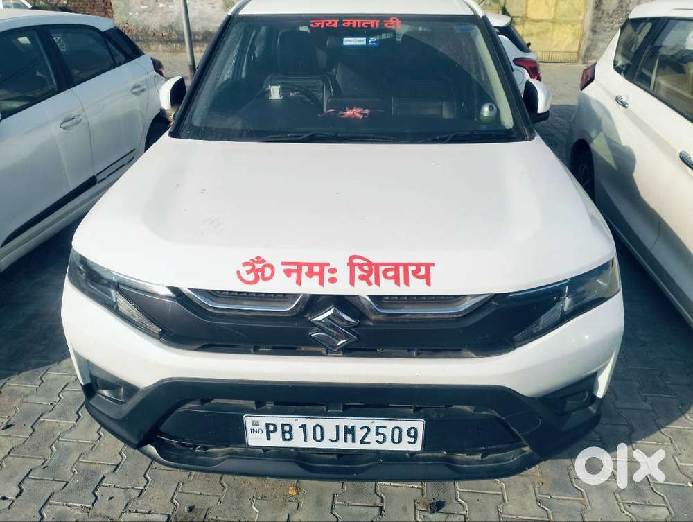 Maruti Brezza Vxi At 2024
