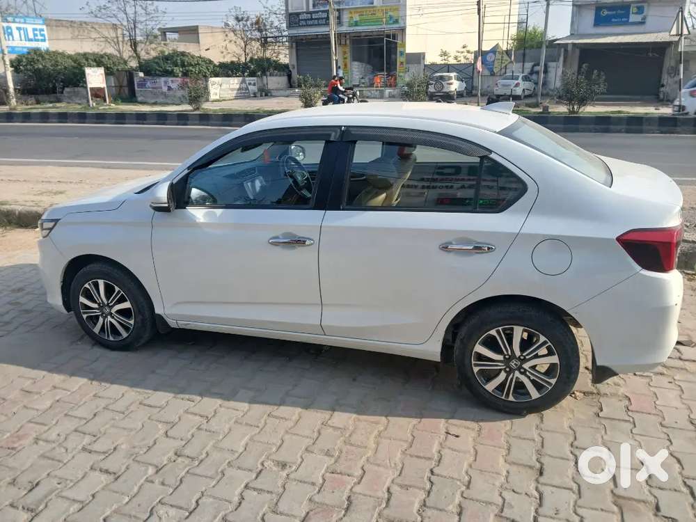 Honda Amaze 2022 Petrol Well Maintained