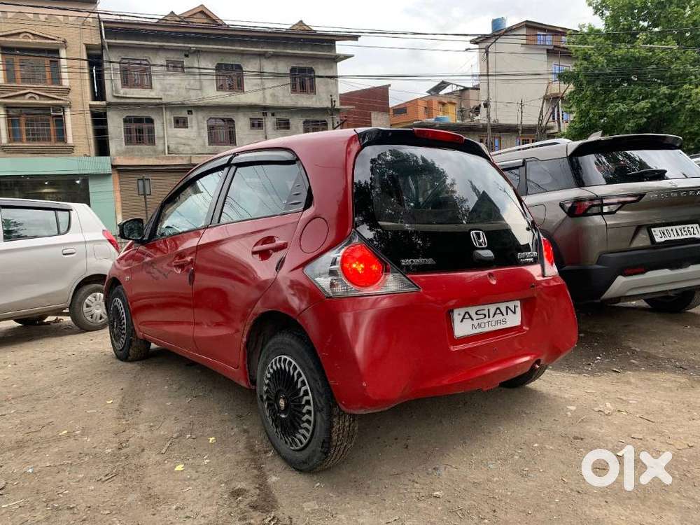 Honda Brio 2011-2013 V Mt, 2012, Petrol