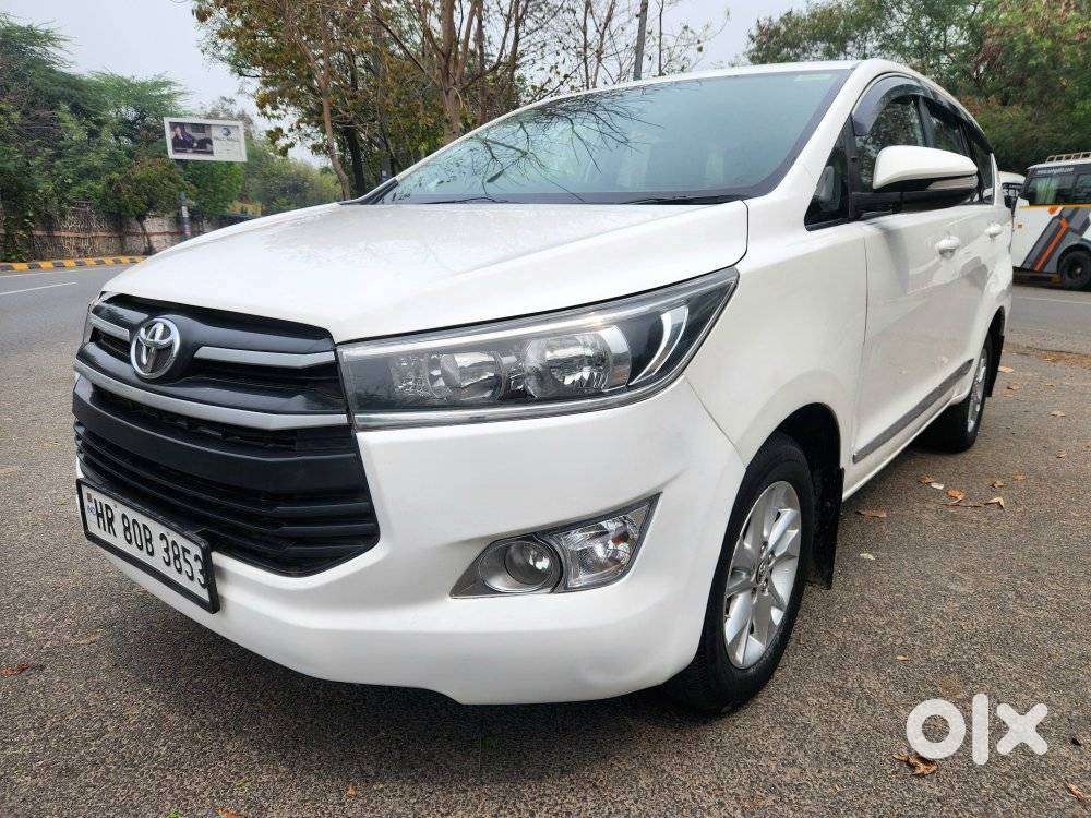 Toyota Innova Crysta 2.4 Gx Mt, 2017, Diesel