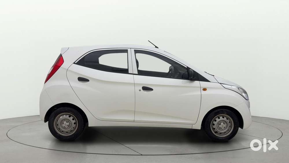 Hyundai Eon Era +, 2017, Petrol