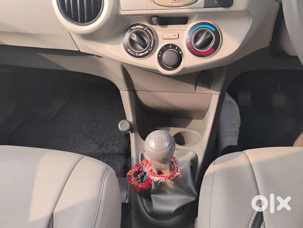 2014 Toyota Etios 1.5 पेट्रोल