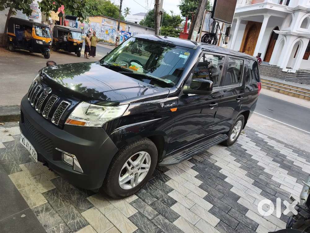 Mahindra Tuv 300 2018