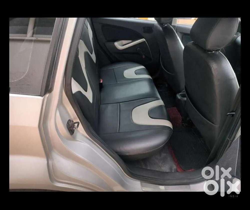 Ford Figo Diesel Titanium 2011